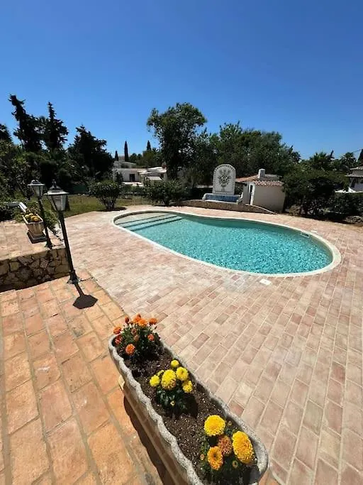 Charming Swimming Pool Villa Portimao